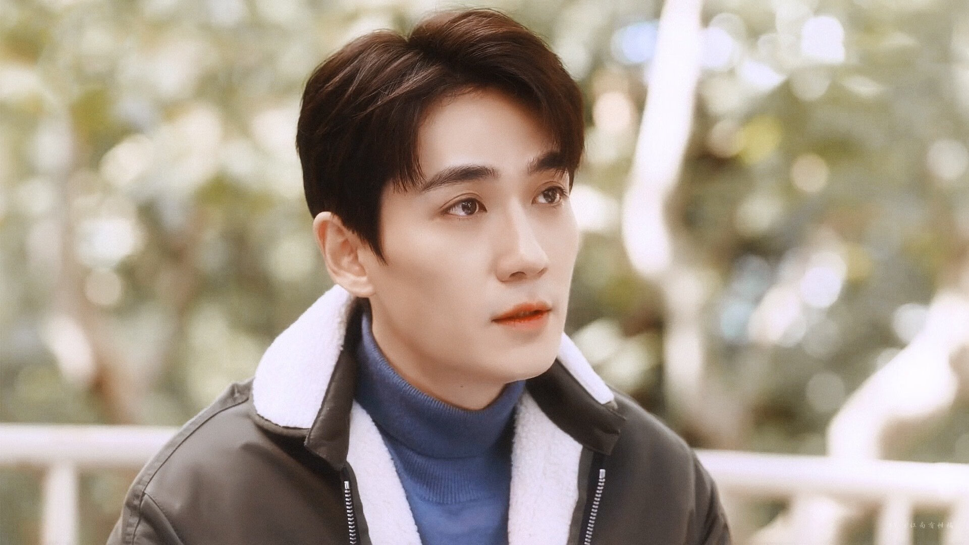 九游游戏中心官网-【教练点评】专家对战术布置的深度点评，战术安排