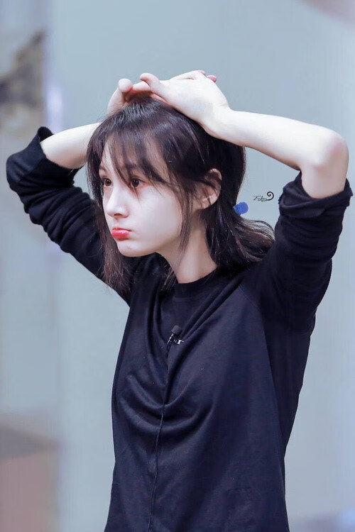 Jiu You-姆巴佩荣膺2024年欧洲金靴奖，姆巴佩金球奖前三