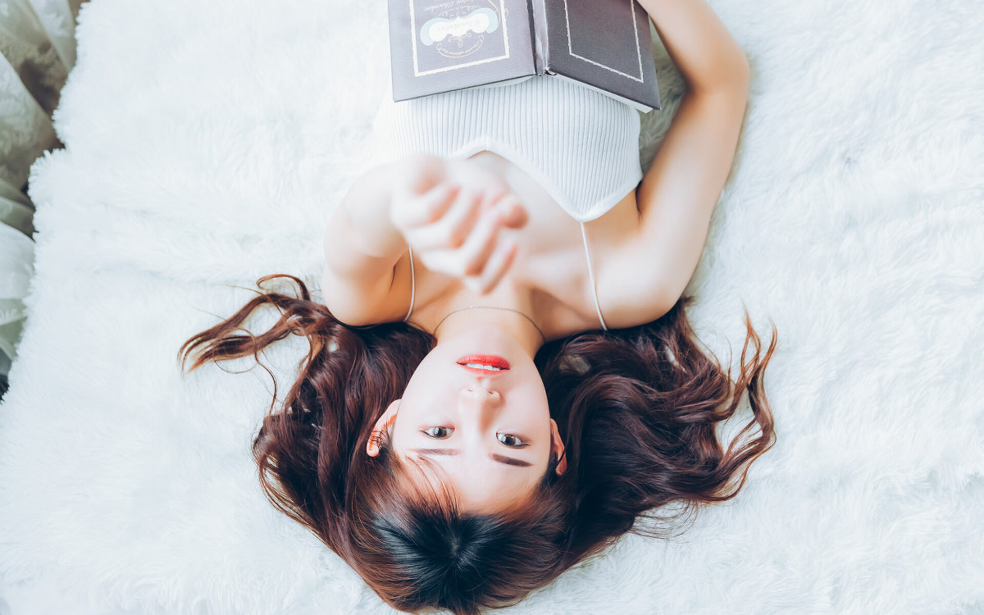 比利时足球队在比赛场上表现出超凡的实力,比利时足球队是强队吗